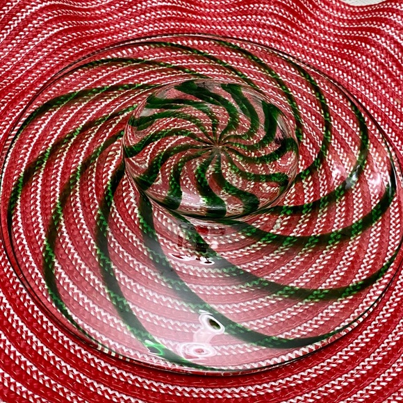 VINTAGE SWIRL ART GLASS HAND BLOWN GLASS PLATE - Picture 2 of 6